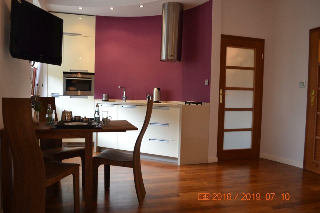 ポラニツァ・ズドゥルイApartament Parkowa Polana Z Ogrodemアパートメント エクステリア 写真