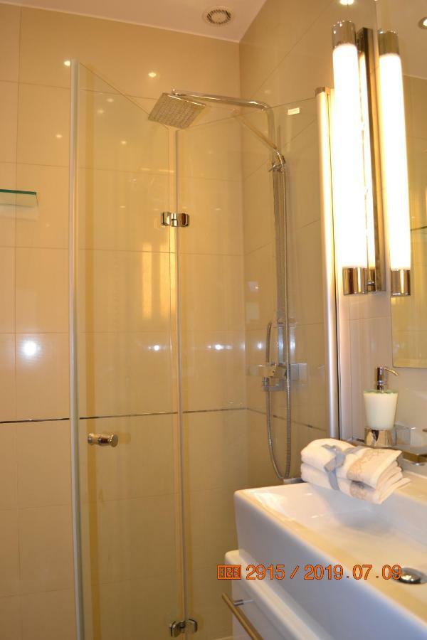 ポラニツァ・ズドゥルイApartament Parkowa Polana Z Ogrodemアパートメント エクステリア 写真